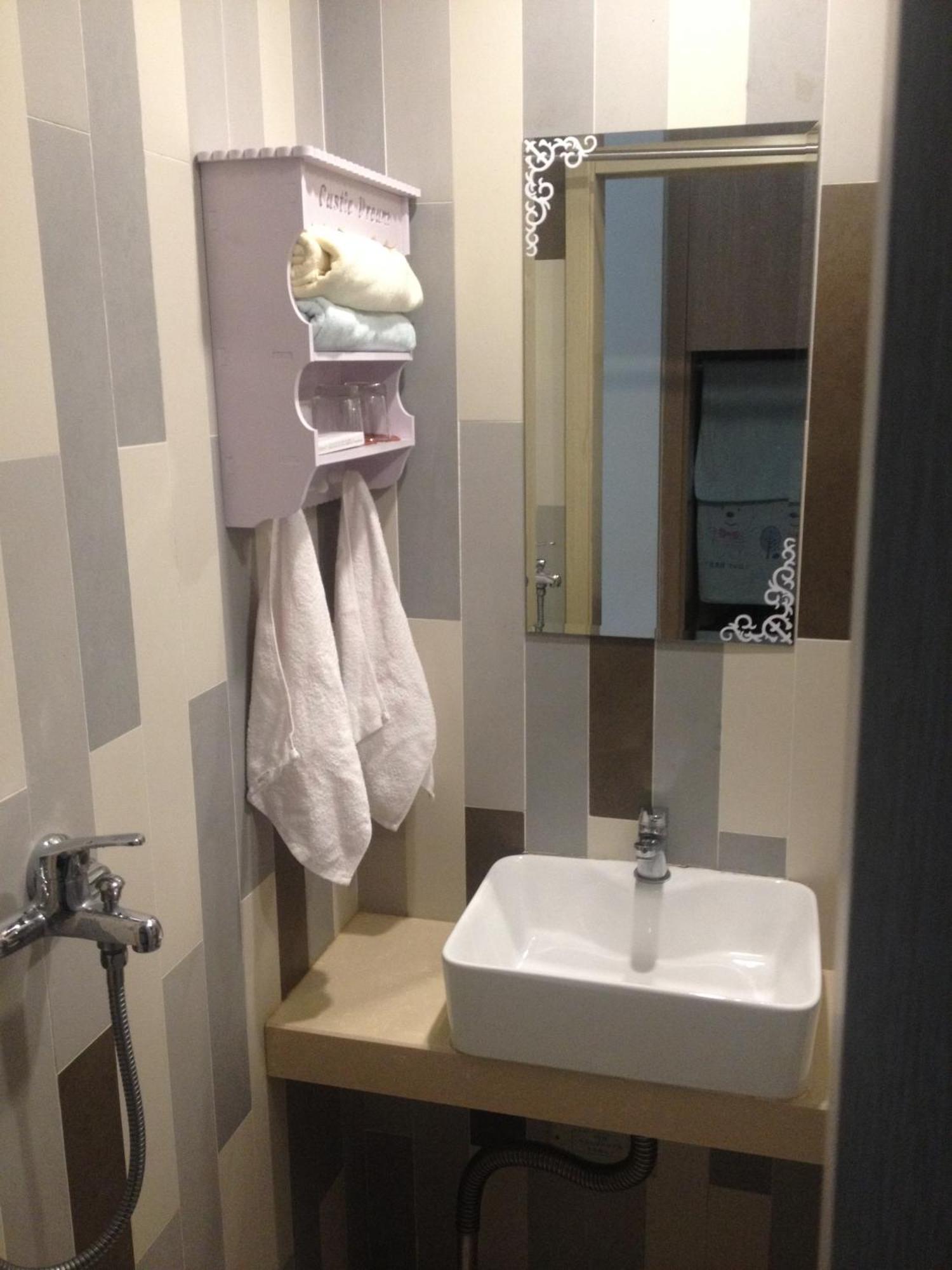Qingdao Mi Apartment Екстер'єр фото